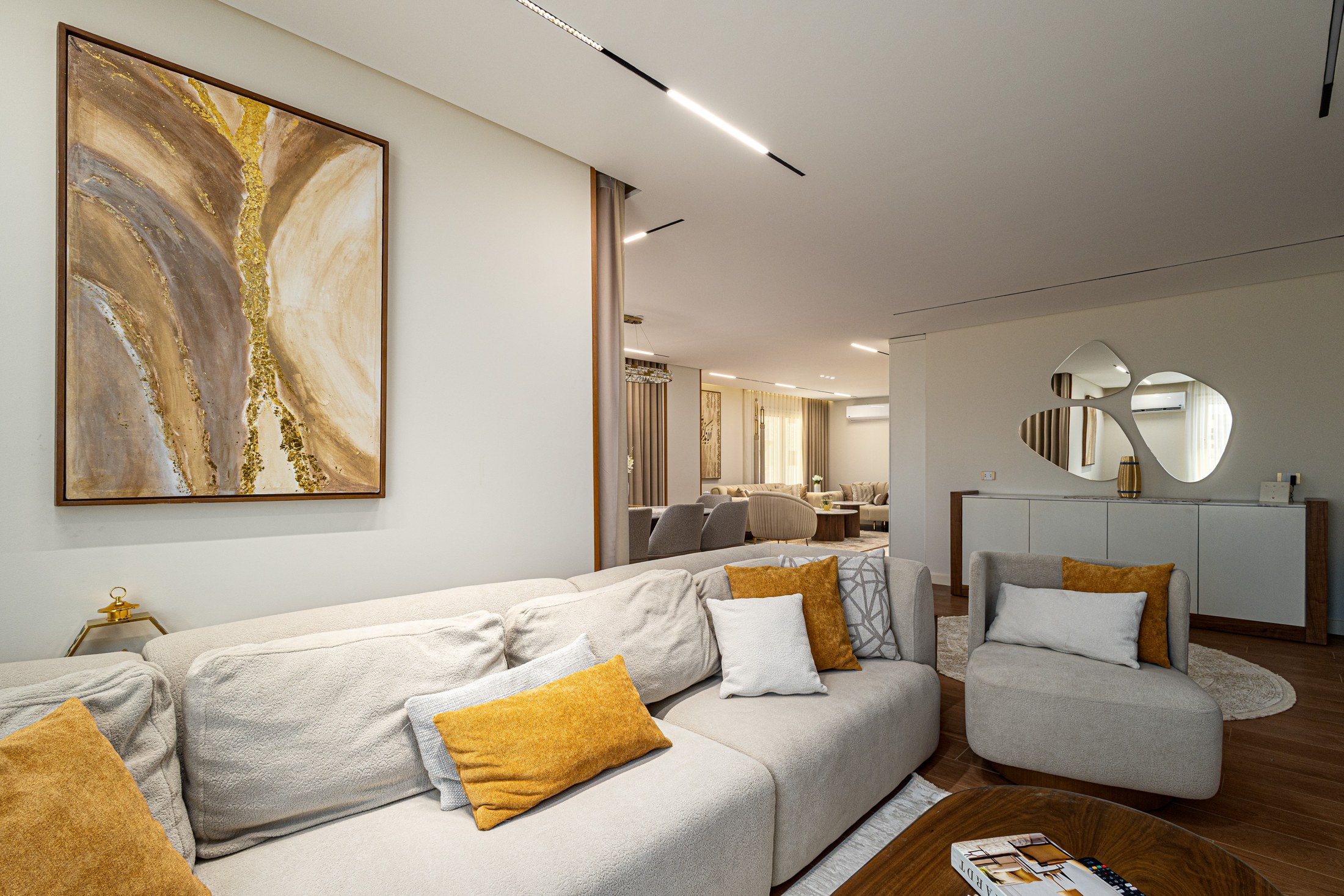 Kanarya Apartment — colour and material detail